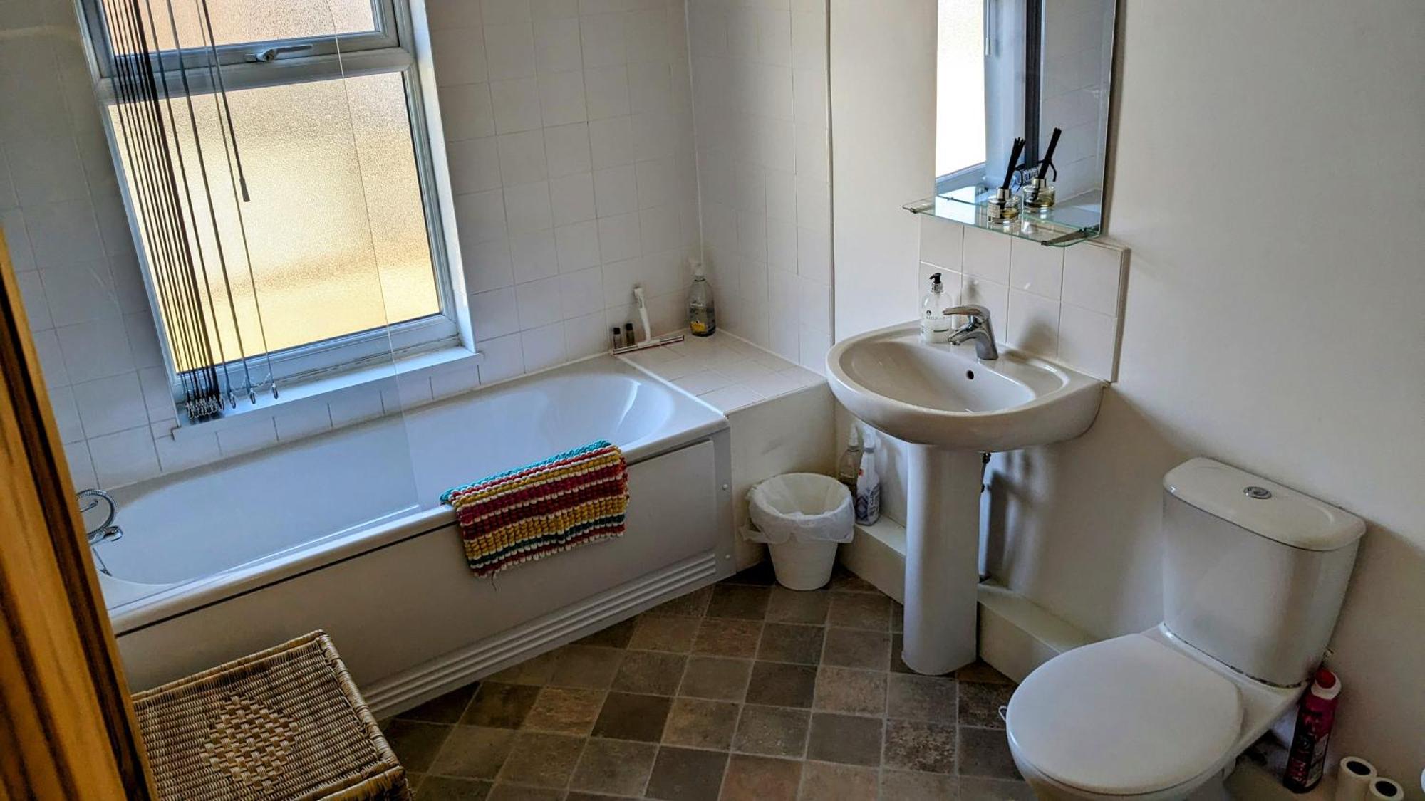 The Lawrence, 2 Bedroom Victorian House 레드카 외부 사진